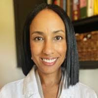 Diana Malone's Instagram, Twitter & Facebook