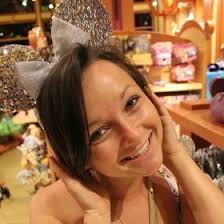 Samantha Summers (sammjsummers)