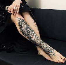 20 Omorfes Idees Gia Tatoyaz Sthn Gampa Leg Tattoos Women Tattoos Pattern Tattoo