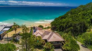 For the most luxurious byron bay accommodation check out our properties below. Amazing Byron Bay Beach House Fetches 12m As Buyers Search For A Sea Change Amid Corona Crisis Realestate Com Au