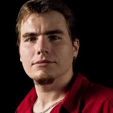 Chris Castel's Instagram, Twitter & Facebook