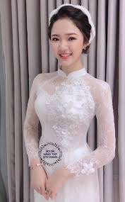 Áo dài trắng tinh khôi. Ao Dai Co Dau Mau Tráº¯ng May Sáºµn