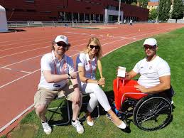 Maybe you would like to learn more about one of these? Michal Pol Twitterren Maciej Sochal Wywalczyl Na Paraatletycznych Me W Berlinie Zloty Medal W Rzucie Maczuga Posluchajcie Na Czym Polega Jego Dyscyplina I Jak Sparalizowany Po Operacji Guza Mozgu Nie Poddal Sie Niemocy Dzis Ma 47 Cm Biceps I