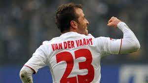 De situatie van van der vaart is bijzonder, vertelt jol op de clubsite. 1 0 Gegen Gladbach Hsv Gewinnt Dank Van Der Vaart Bundesliga Faz