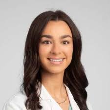 Paula Toro's Instagram, Twitter & Facebook