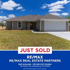 New Chris Moore Construction In Logaras Subdivision Of Purvis Closed With Beth Scharwath Stephanie Kinard Re Max Real Estate Estates Real Estate Hattiesburg
