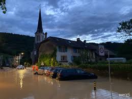 Retour sur cet événement.c'est l'une des toutes premières vidéos de danielle que. Violentes Inondations Dans L Entre Deux Lacs Rtn Votre Radio Regionale