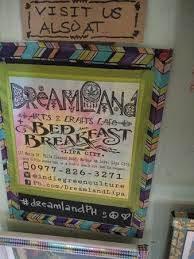 Arts and crafts tourism in the philippines has recently expanded following several attempts to establish a cultural renaissance. Sungka Time Picture Of Dreamland Arts And Crafts Cafe Luzon Tripadvisor