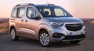 2019 Opel Vauxhall Combo Life Debuts With New Styling And Tech Carscoops Opel Vauxhall Cars Uk