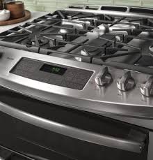 This oven comes with a 2 piece porcelain. Ge Pgs950sefss 30 Inch Slide In Double Oven Gas Range With Convection Simmer Burner Reversible Grill Griddle Tri Ring Burner 5 Sealed Burners 6 8 Cu Ft Self Clean Ge Fits Guarantee Ada Compliant And Sabbath Mode