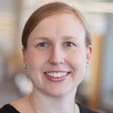 Sarah Pozniak's Instagram, Twitter & Facebook