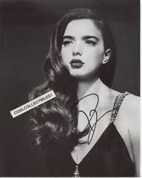 DYLAN GELULA "UNBREAKABLE KIMMY SCHMIDT" SIGNED 8X10 COLOR PHOTO 3 COA  "PROOF"