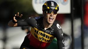 Het spreekt tot de verbeelding. Wout Van Aert Wint Massasprint Op Champs Elysees Npo Radio 1