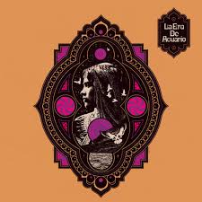 Its programming focuses on entertainment and music and some of its most notable programmes are top 40 era, soundtrek era and johara pagi era. La Era De Acuario S T Nr Lp 015 La Era De Acuario Necio Records