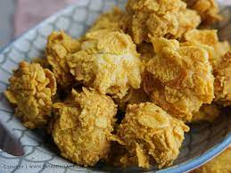 Dalam mangkuk, ramas kasar cornflakes supaya senang dimasukkan ke dalam acuan kuih. Resepi Biskut Nestum Dan Cornflakes Pawtaste Com