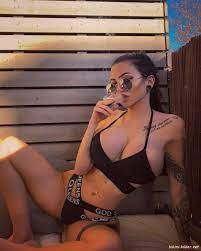 Smoking huge boobs - 69 photo