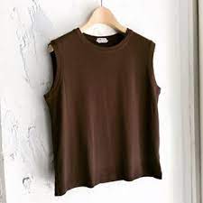 womens hermesbrown cotton no sleevemade in france size 42マルジェラ期 good condition シャリっとした涼しげな肌触りのコットン生地を使用したノースリーブ シンプルながら首 sleeveless top fashion style