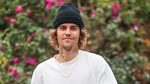 He's the total package, and his choice in collaborators is more than impressive. Justin Bieber Treats Los Angeles Elementary Students To Live Performance Complex