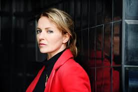 She moved to new york city in 2001 and studied at the lee strasberg theatre and film institute. Diana Staehly Agentur Einfachanders