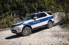 Land rover discovery, sometimes referred to as disco in slang or popular language, is a series of medium to large premium suvs, produced under the land rover marque. Polizei Ubernimmt Weitere 34 Land Rover Discovery Auto Medienportal Net