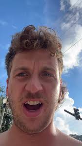 Neil Pickett (@flusheditgolf)