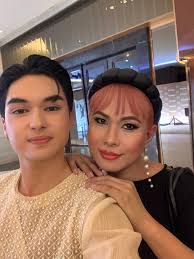 IAN LORENZ MENDAJAR ⬇️⬇️⬇️ a well known pasarela trainor of national  pageant title holders in the country. She is the pasarela trainor of MMD  and for other future beauty #ianlorenzmendajar #okadamanila  #LeoAlmodalFashionShow #