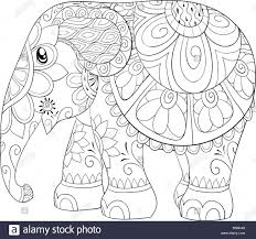 Elephant Coloring Page Descargar Este Vector Un Elefante De Dibujos Animados Con Ornamentos Imagen Para Adultos Para Actividad Relajante Zen Estilo Arte Ilust Elephant Coloring Page Mandala Coloring Pages Animal