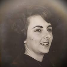 Lucy Barwick's Instagram, Twitter & Facebook