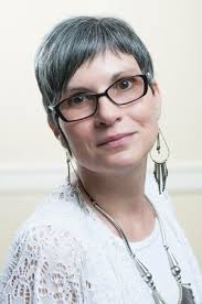 Angie Trotter's Instagram, Twitter & Facebook