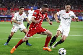 Sau thất bại trước borussia m'gladbach ở vòng 15 thì tại trận đấu mới nhất bayern munich đã cho thấy sự phục hồi đáng kể khi có được chiến thắng nhẹ nhàng khi chạm trán freiburg. Augsburg Vs Bayern Munich Live Stream Game Time Thread How To Watch Bavarian Football Works
