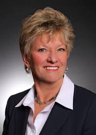 Mary Lucente's Instagram, Twitter & Facebook