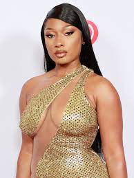 Jun 07, 2021 · a new megan thee stallion single is coming soon: Megan Thee Stallion Returns To Instagram With Her Longest Natural Hair Ever Allure