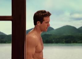 With sandra bullock, ryan reynolds, mary steenburgen, craig t. Ryan Reynolds Working With The Proposal Producers For New Rom Com Buzz Ie
