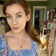 Jill Vanover's Instagram, Twitter & Facebook