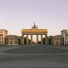 Swift code iso 9362 is unique code for identifying particular bank. Dz Privatbank Deutschland Luxemburg Schweiz Als Arbeitgeber Gehalt Karriere Benefits Kununu