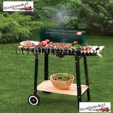 Tuz eti sertleştirir, bu nedenle eti mangaldan alacağınız zaman tuzu eklemek gerekir. Mangalcilar Icin