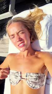 Who’s Joe Burrow’s Most Stunning Girlfriend? 😍 #celebrity #joeburrow #nfl  #oliviaholzmacher #oliviaponton