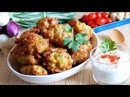 Beignets De Courgettes Youtube En 2020 Recettes De Cuisine Beignets De Courgettes Cuisine Vegetarienne