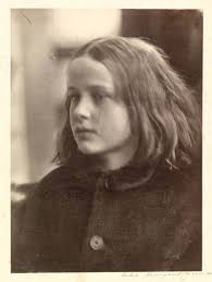 Julia Margaret Cameron's working methods · V&A