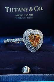 Must Know 5 Engagement Ring Trends For 2021 Wedding Forward Beautiful Engagement Rings Heart Engagement Rings Trending Engagement Rings