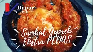 Sambal geprek , sambal bawang sambal geprek bensu. Resep Cara Membuat Sambal Ayam Geprek Ekstra Pedas Youtube