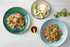 22 Minute Pad Thai Recipe Recipes Food Stuffed Peppers
