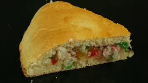 It is made of steamed cylinders of ground rice layered with coconut shavings, sometimes with a sweet or savory filling on the inside. Coconut Bun Steffi S Recipes