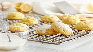 And then they price the mix at $1.00 on sale, making you think i used 2 eggs, a yellow cake mix with pudding, 1/2 cup of oil, 2 teaspoons vanilla, and 1 1/3 cups quick cooking oatmeal. 1lj7oztldfzhnm