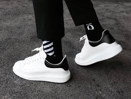 Black And White Alexander Mcqueen Sneakers Alexander Mcqueen Oversized Sneakers Review Alexander Mcqueen Oversized Sneakers Alexander Mcqueen Sneakers Alexander Mcqueen Clothing