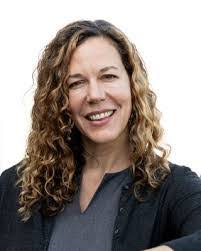 Victoria Dobbins's Instagram, Twitter & Facebook