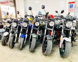 輕檔小老婆club男必收女必勸敗 motorcycle hiphop aeon kymco hartford 富祥機車 moped motorcycle vehicles