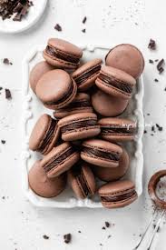 Pin On Cookies Bars In 2020 Chocolate Macaron Macaron Recipe Macarons
