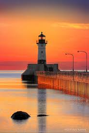 Canal Park Lighthouse Sunrise Beautiful Lighthouse Lighthouse Lighthouse Pictures
