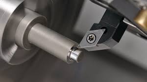 Der schneidstoff cbn ist der zweithärteste stoff der welt und dient als ersatzschneidstoff für diamant. Innovativ Binderloses Cbn